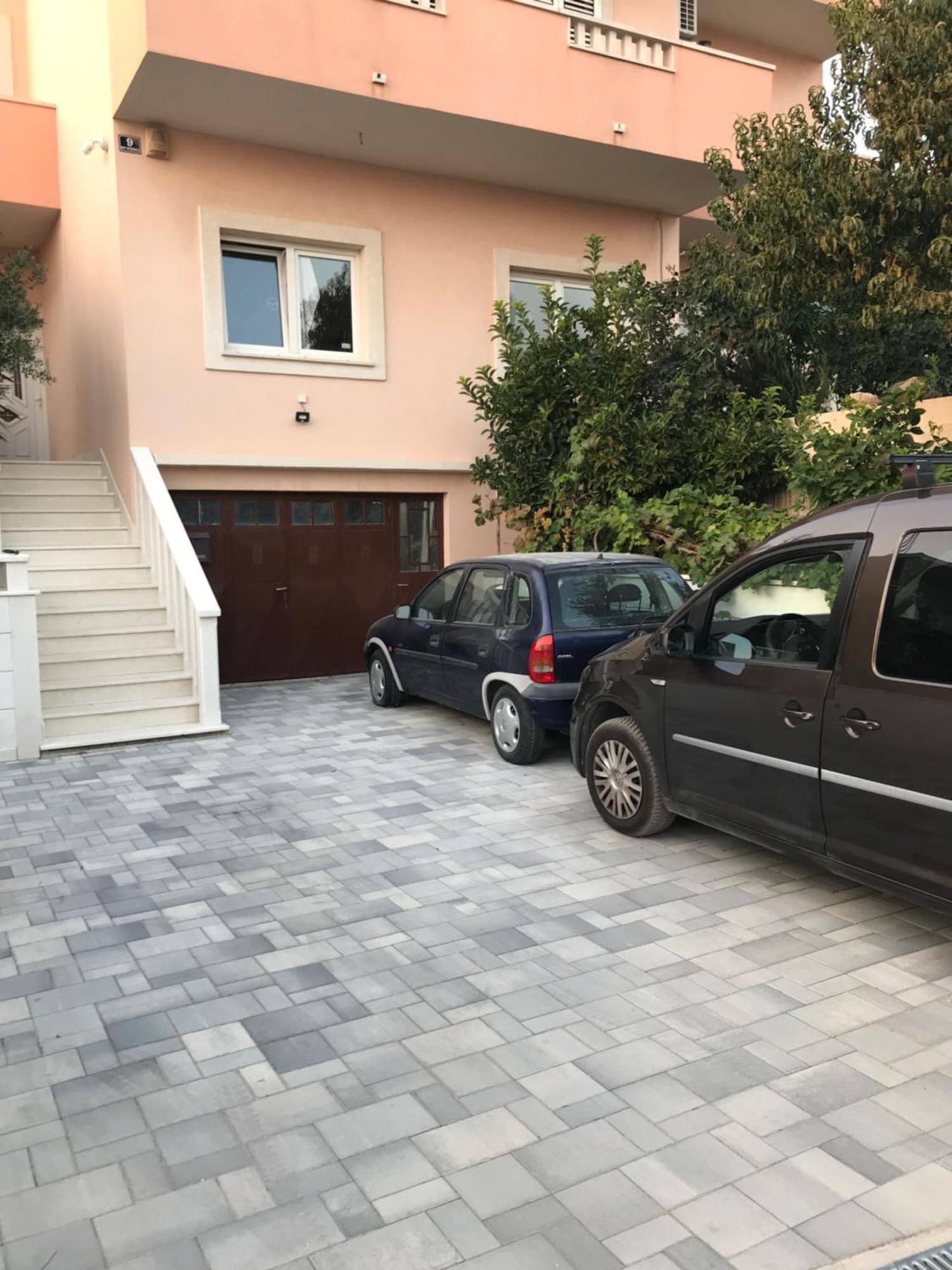 Kaštel SućuracAlbatrosアパートメント エクステリア 写真
