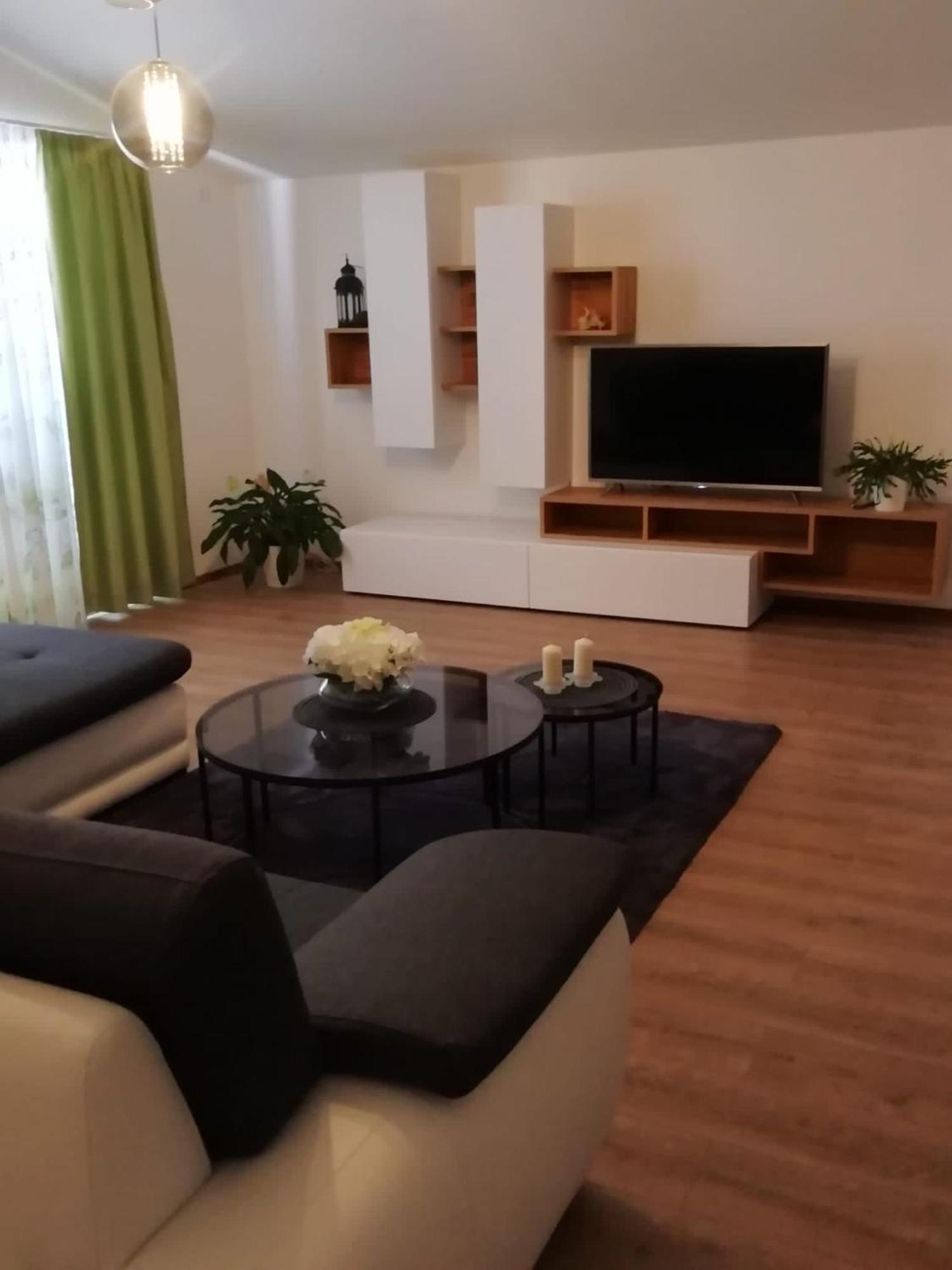 Kaštel SućuracAlbatrosアパートメント エクステリア 写真